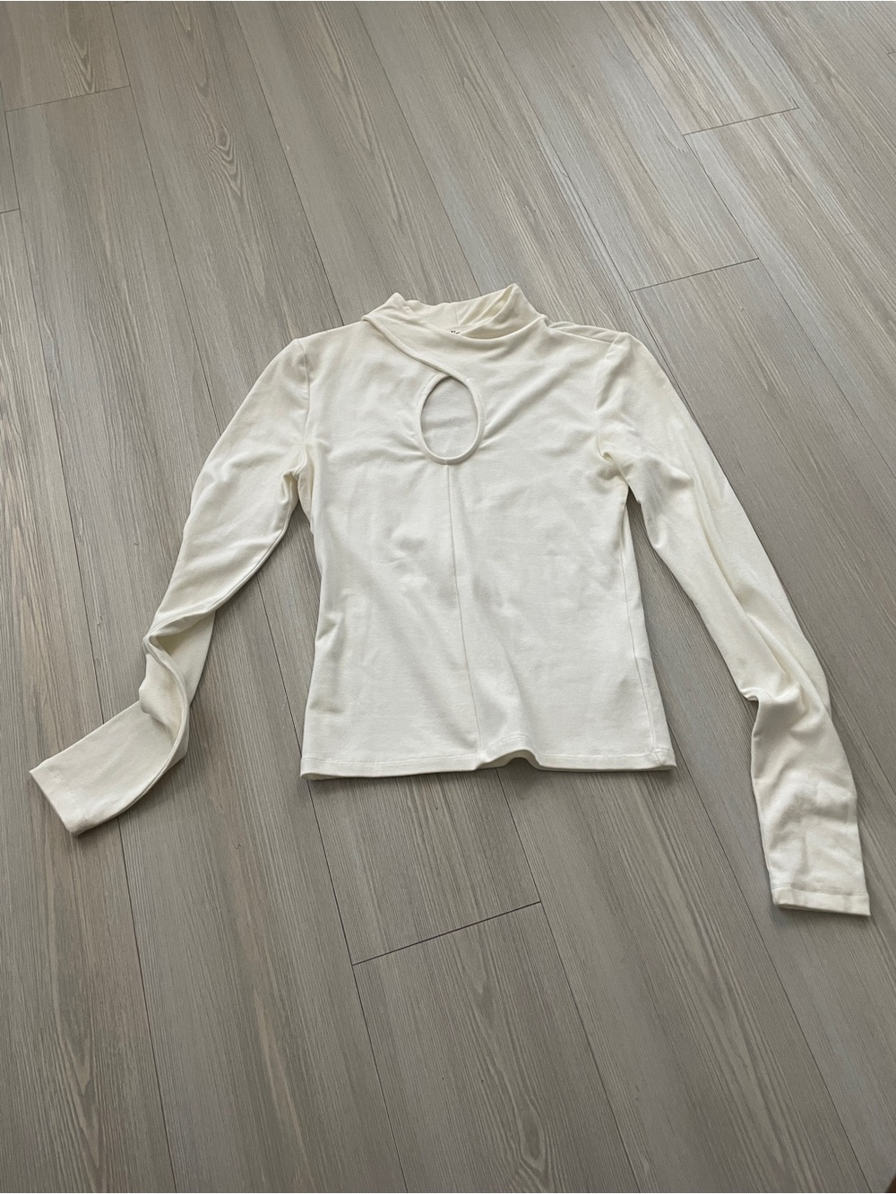 Elodie Cream Long-Sleeve Top with Front Keyhole
